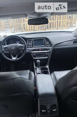 Седан Hyundai Sonata 2018 в Чернігові