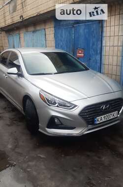 Седан Hyundai Sonata 2019 в Киеве