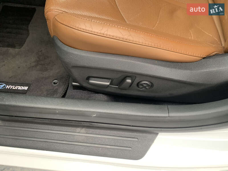 Седан Hyundai Sonata 2014 в Києві