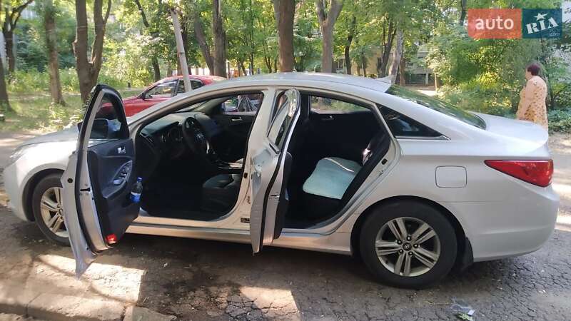Седан Hyundai Sonata 2014 в Одессе