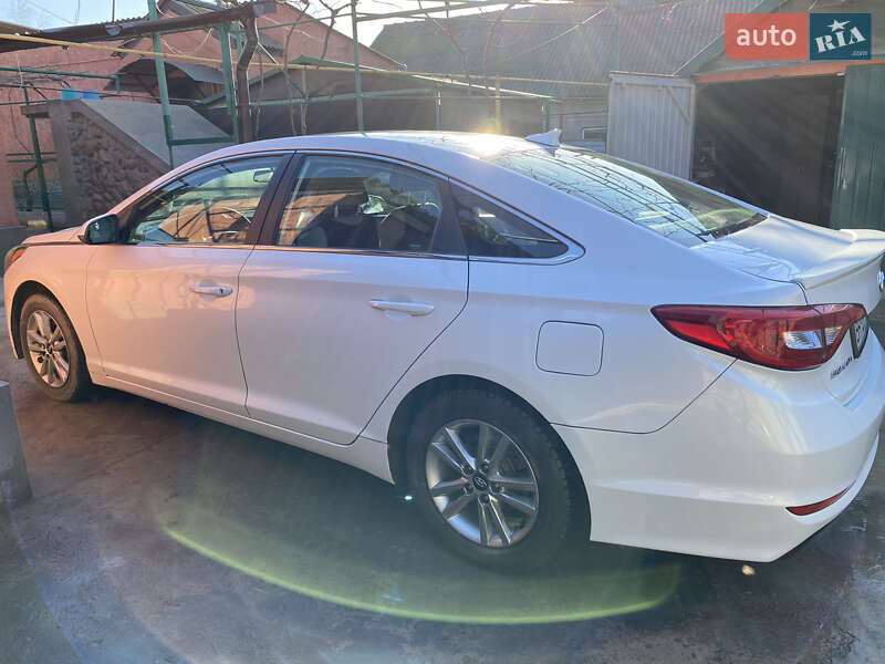 Седан Hyundai Sonata 2014 в Ізмаїлі