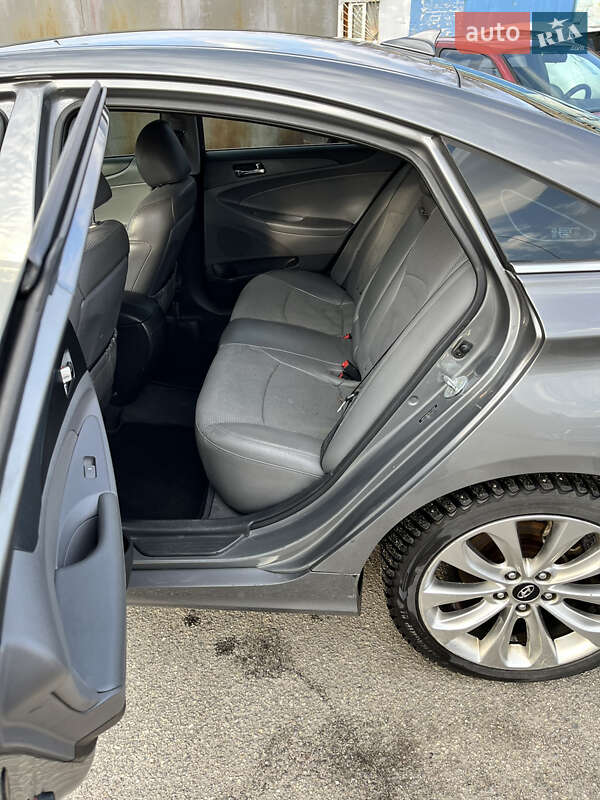 Седан Hyundai Sonata 2013 в Киеве фото 11 Седан Hyundai Sonata 2013 в Киеве