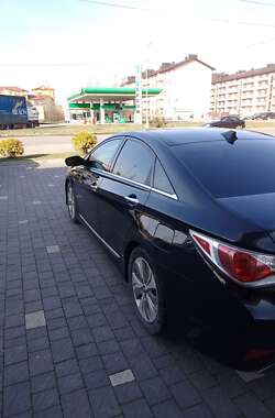 Седан Hyundai Sonata 2014 в Ужгороді