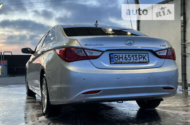 Седан Hyundai Sonata 2010 в 