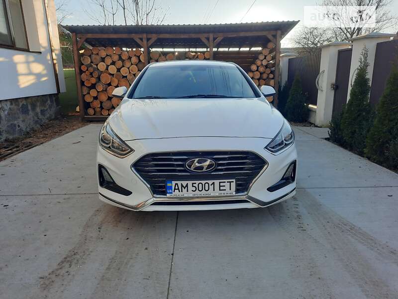 Седан Hyundai Sonata 2017 в Бердичеве