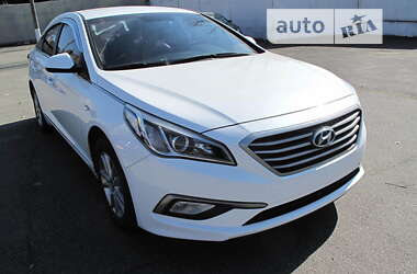 Седан Hyundai Sonata 2016 в Киеве