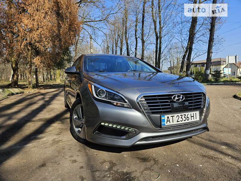 Седан Hyundai Sonata 2017 в Бурштині