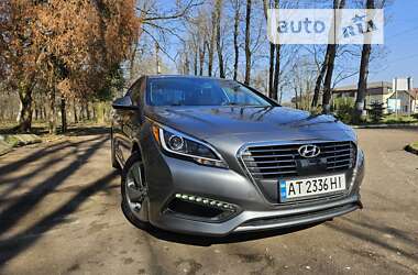 Седан Hyundai Sonata 2017 в Бурштині