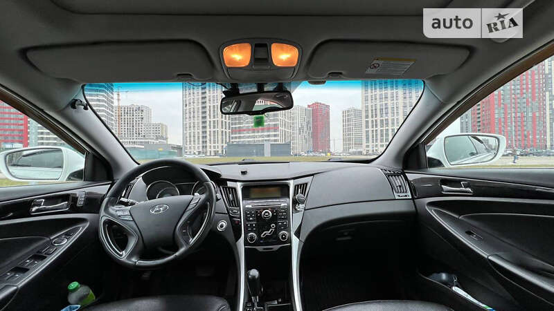 Седан Hyundai Sonata 2010 в Киеве фото 18 Седан Hyundai Sonata 2010 в Киеве