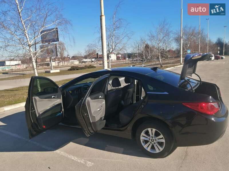 Седан Hyundai Sonata 2014 в Запорожье фото 9 Седан Hyundai Sonata 2014 в Запорожье