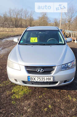 Седан Hyundai Sonata 2005 в Городку