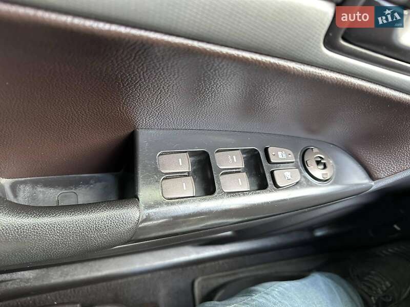 Седан Hyundai Sonata 2008 в Одесі