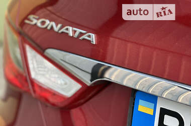 Седан Hyundai Sonata 2014 в Рівному