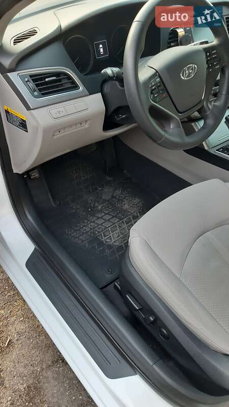 Седан Hyundai Sonata 2015 в Днепре фото 4 Седан Hyundai Sonata 2015 в Днепре