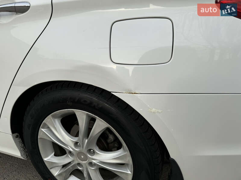 Седан Hyundai Sonata 2010 в Киеве