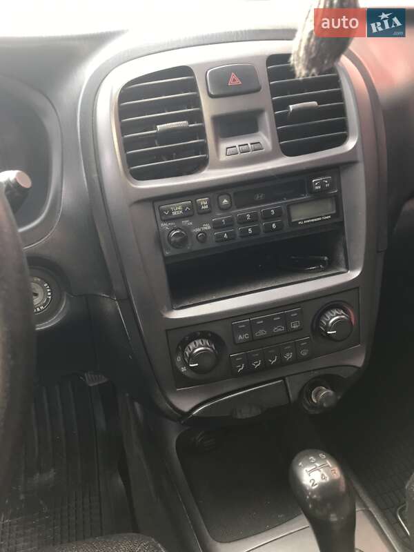 Седан Hyundai Sonata 2004 в Дніпрі