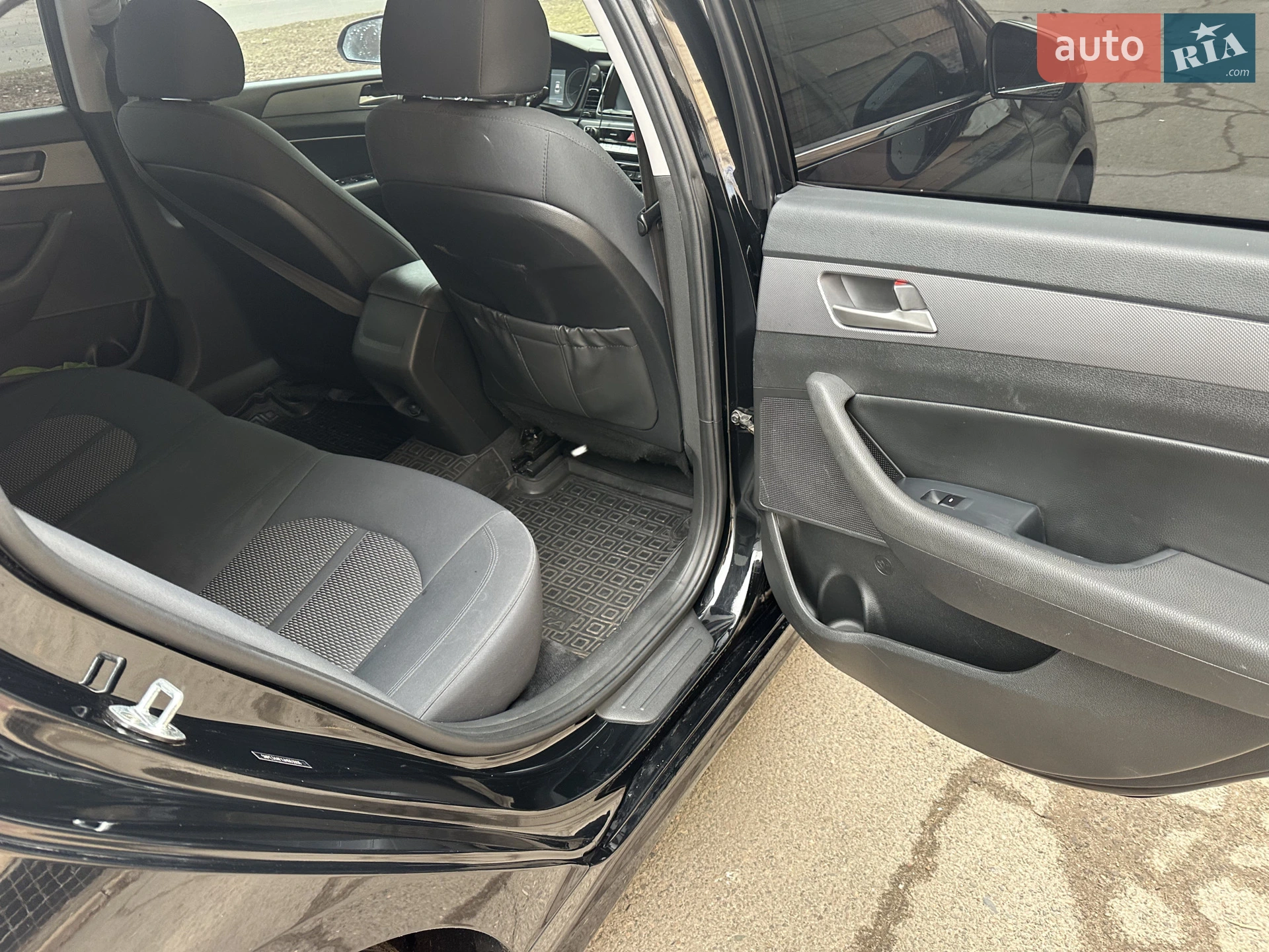 2017 Hyundai Sonata - мініатюра 11