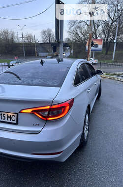 Седан Hyundai Sonata 2014 в Чернигове