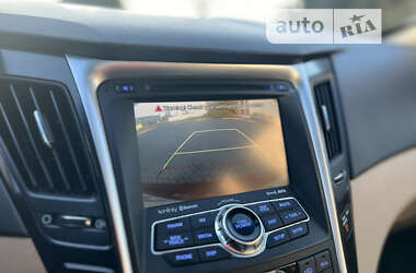 Седан Hyundai Sonata 2012 в 
