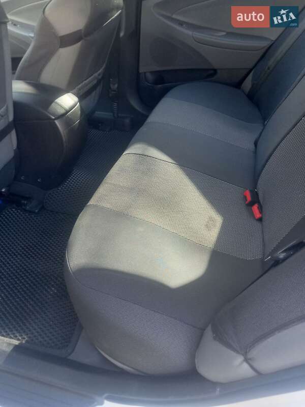 Седан Hyundai Sonata 2014 в Одессе