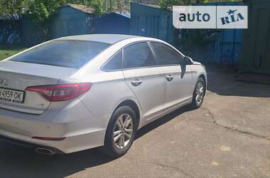 Седан Hyundai Sonata 2014 в Черноморске