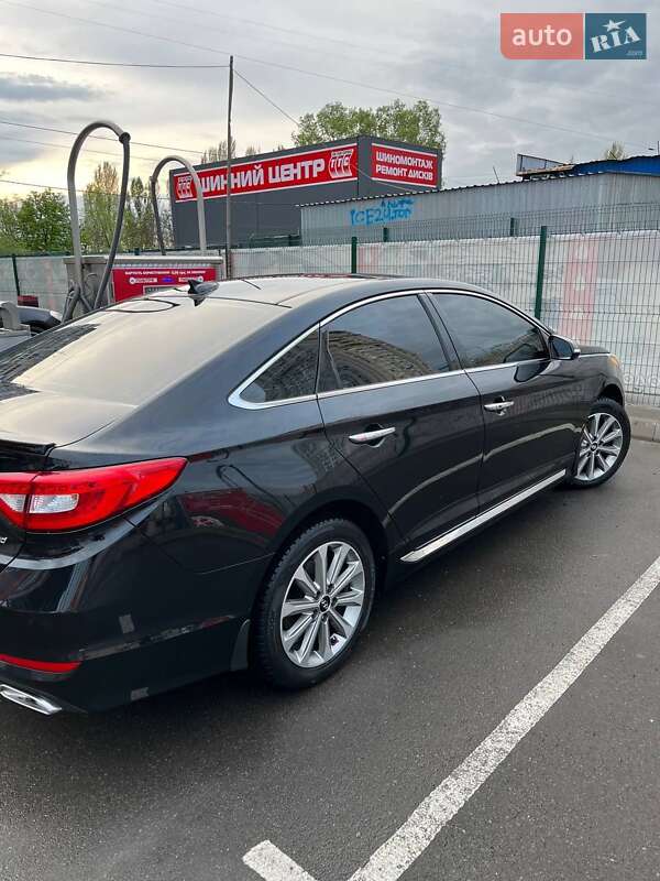 Седан Hyundai Sonata 2014 в Хмільнику