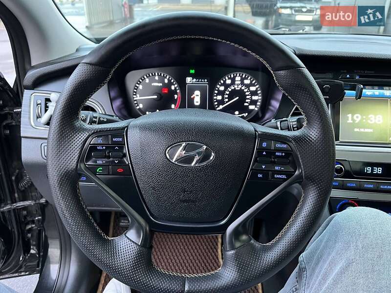 Седан Hyundai Sonata 2014 в Хмільнику