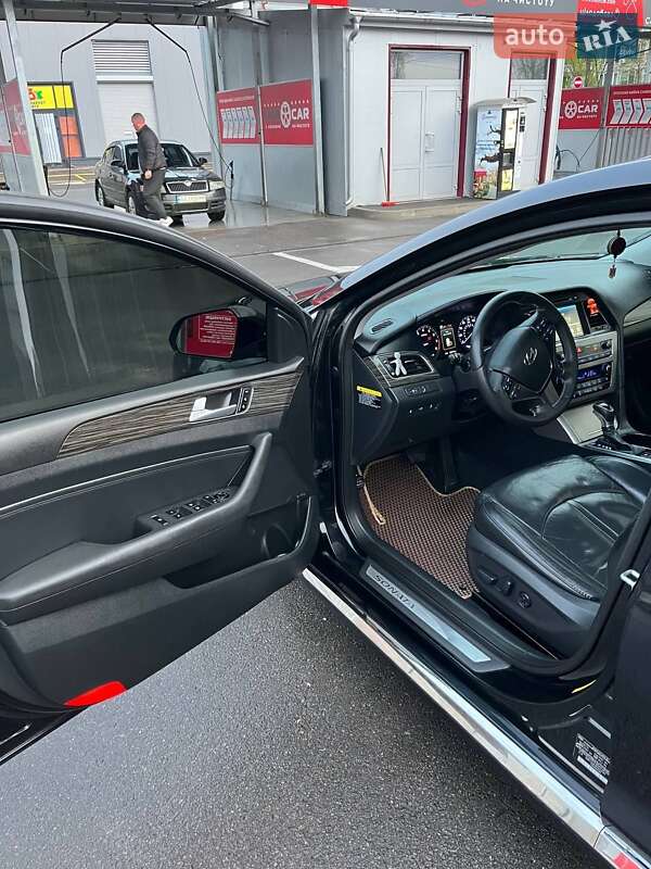 Седан Hyundai Sonata 2014 в Хмільнику