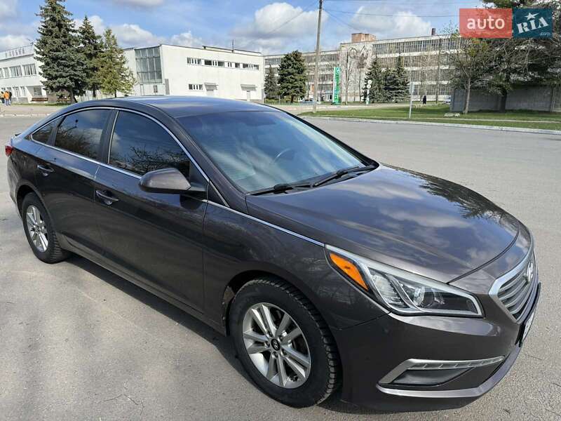 Седан Hyundai Sonata 2015 в Лубнах