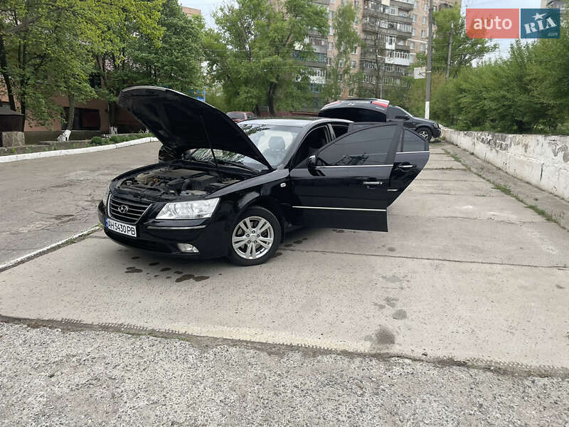 Седан Hyundai Sonata 2008 в Славянске