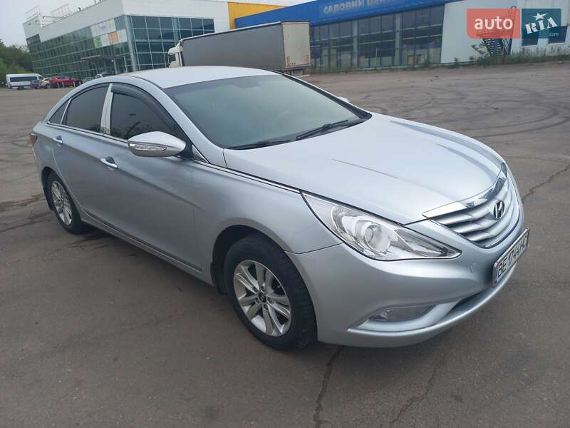 Седан Hyundai Sonata 2012 в Николаеве