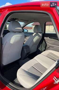 Седан Hyundai Sonata 2020 в Полонному