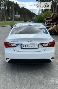 Седан Hyundai Sonata 2014 в Ирпене