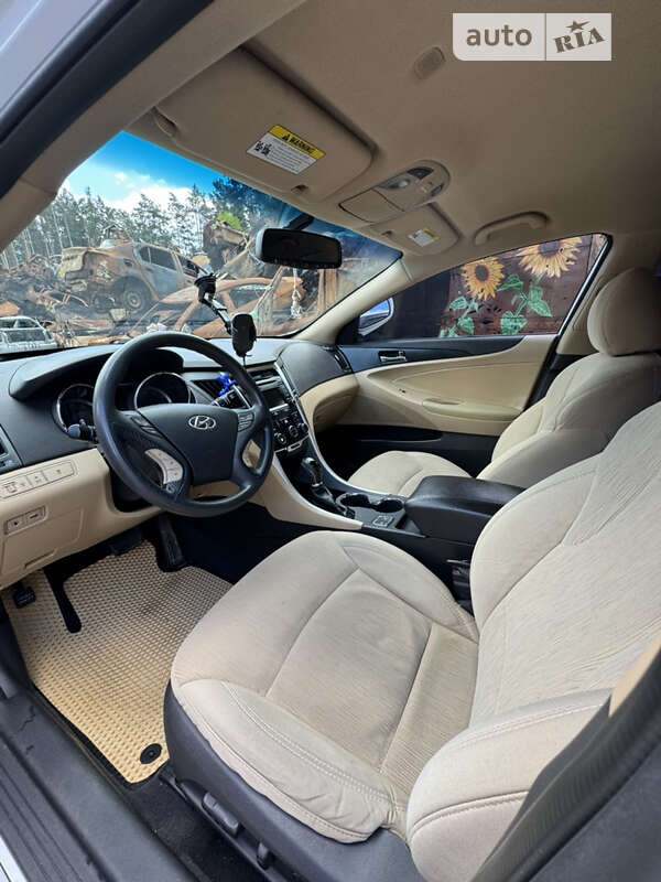 Седан Hyundai Sonata 2014 в Ірпені