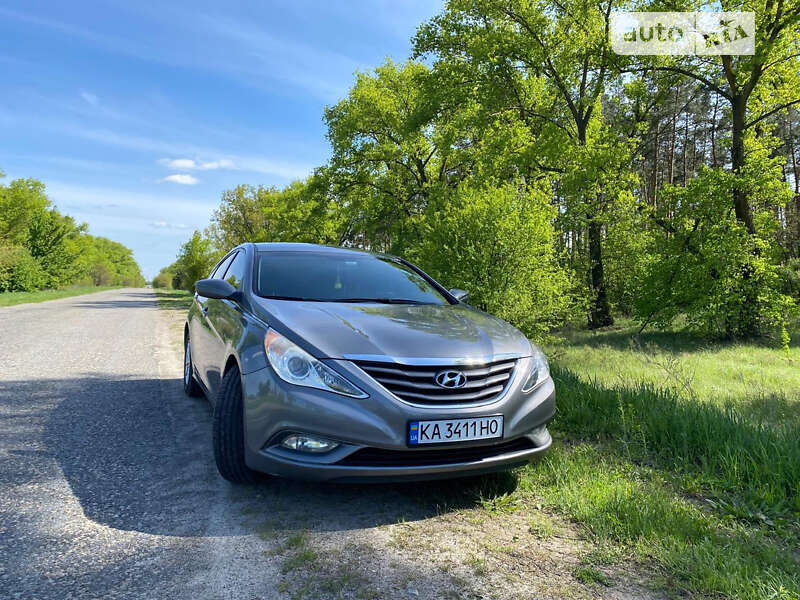 Hyundai Sonata 2013