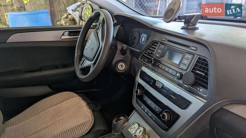 Седан Hyundai Sonata 2014 в Нікополі