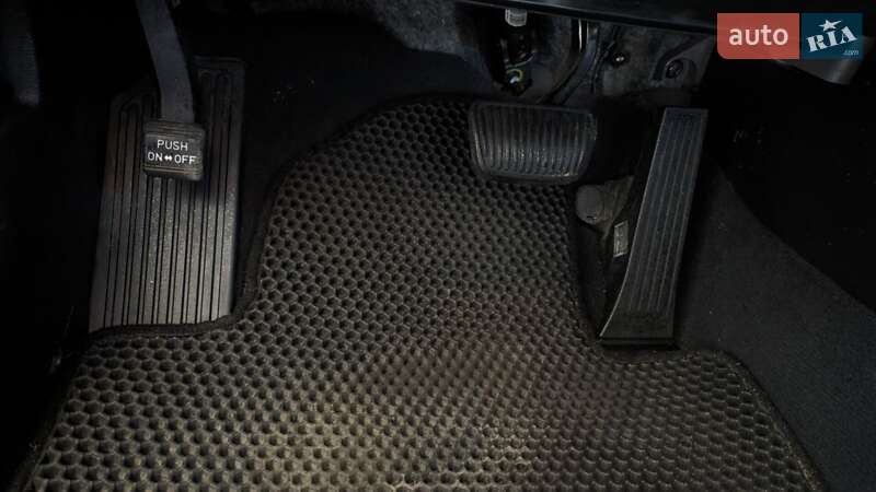 Седан Hyundai Sonata 2014 в Нікополі