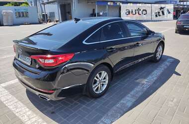 Седан Hyundai Sonata 2015 в Прилуках