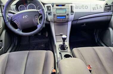 Седан Hyundai Sonata 2008 в Березане