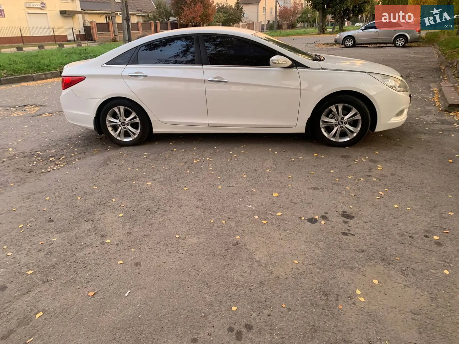 2010 Hyundai Sonata - мініатюра 9