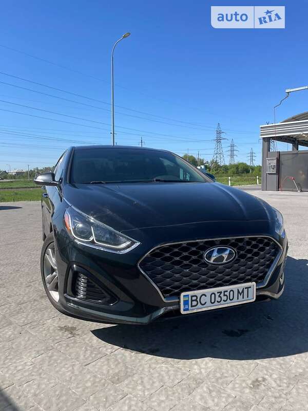 Седан Hyundai Sonata 2018 в Львове
