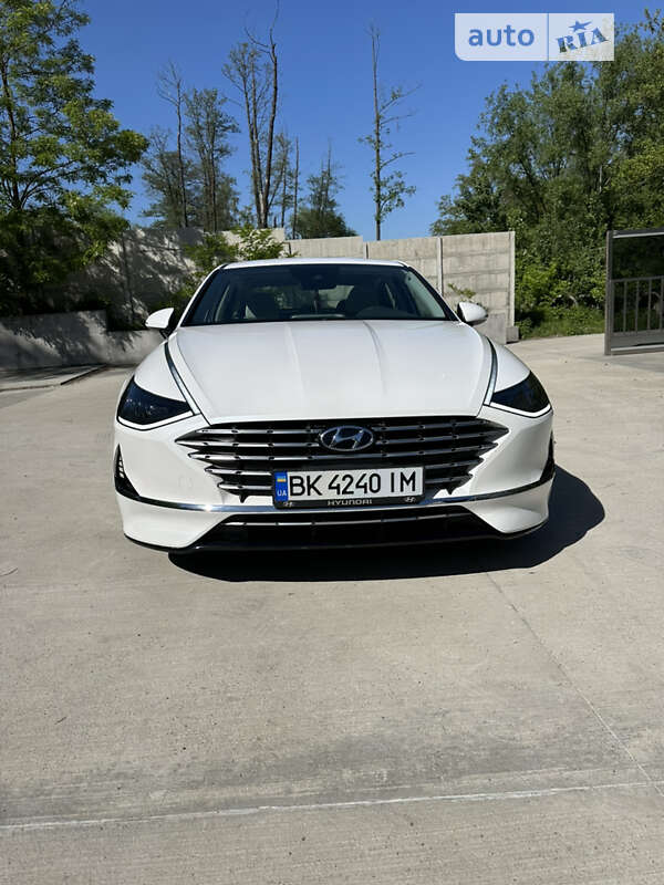 Седан Hyundai Sonata 2020 в Киеве