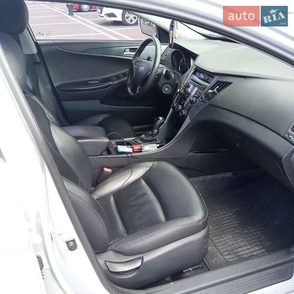 Седан Hyundai Sonata 2013 в Києві