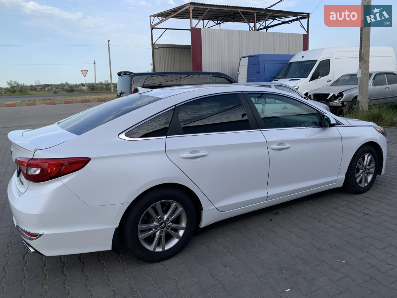 2016 Hyundai Sonata - мініатюра 24