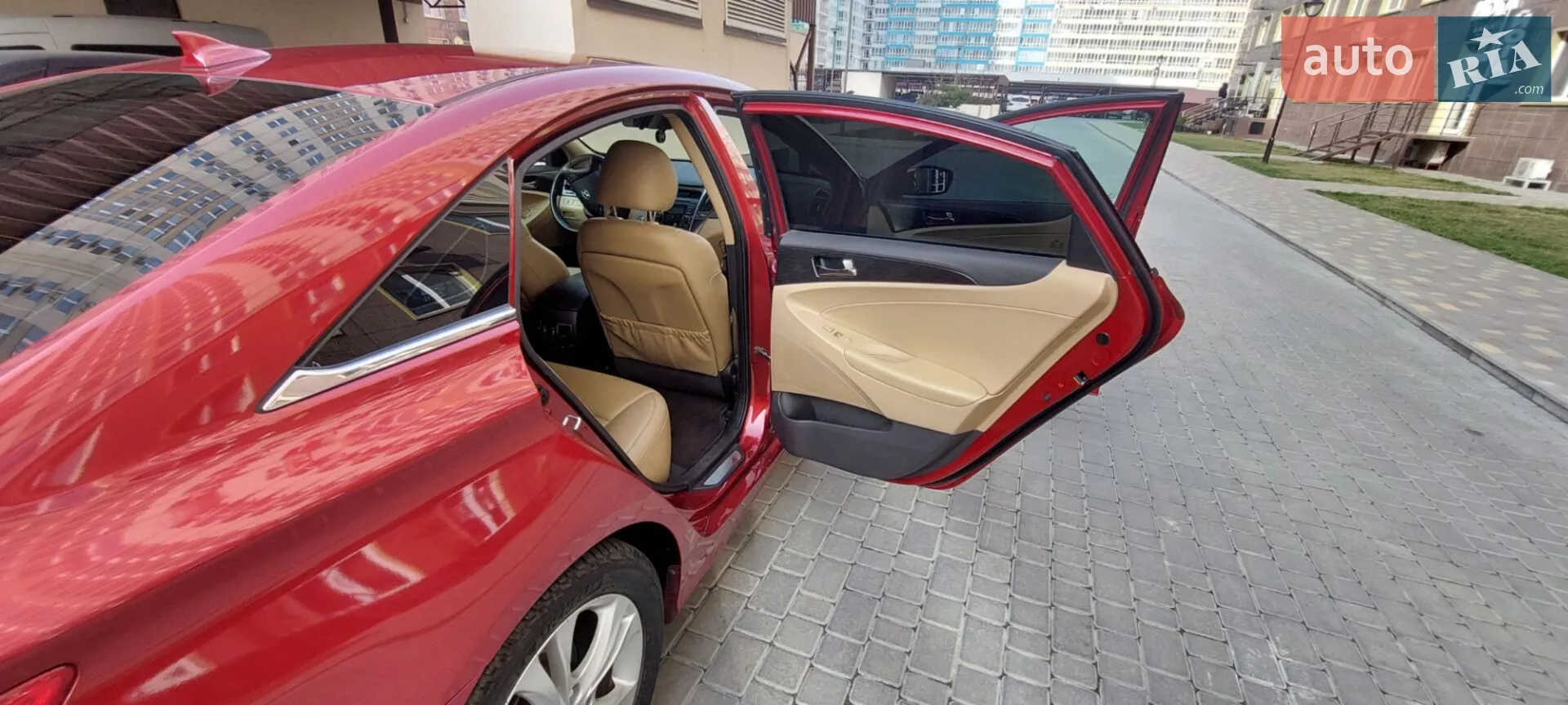 2012 Hyundai Sonata - мініатюра 28
