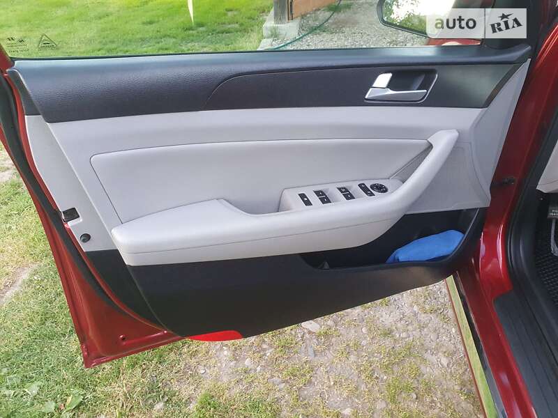 Седан Hyundai Sonata 2016 в Стрые фото 64 Седан Hyundai Sonata 2016 в Стрые