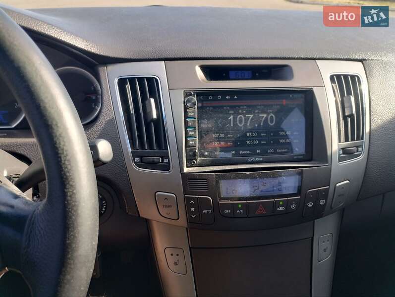 Седан Hyundai Sonata 2008 в Измаиле