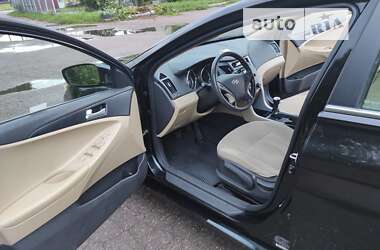 Седан Hyundai Sonata 2010 в Киеве