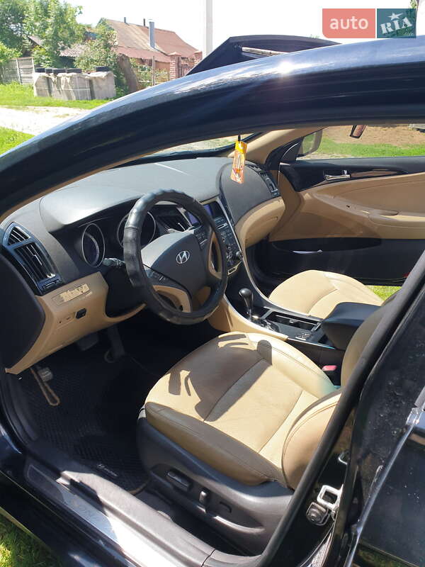 Седан Hyundai Sonata 2012 в Виннице