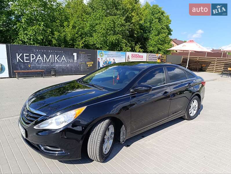 Седан Hyundai Sonata 2013 в Каменец-Подольском